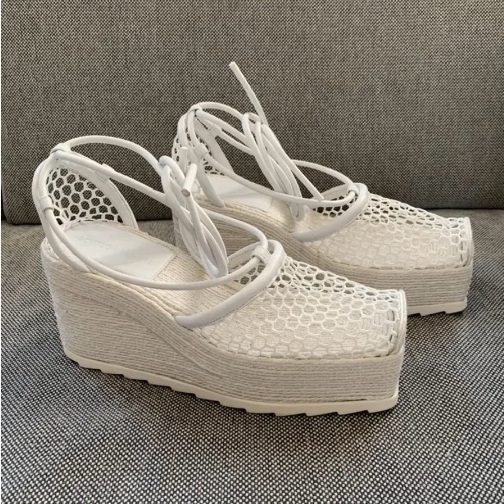 Bottega Veneta 
Espadrilles, in excellent condition, without box